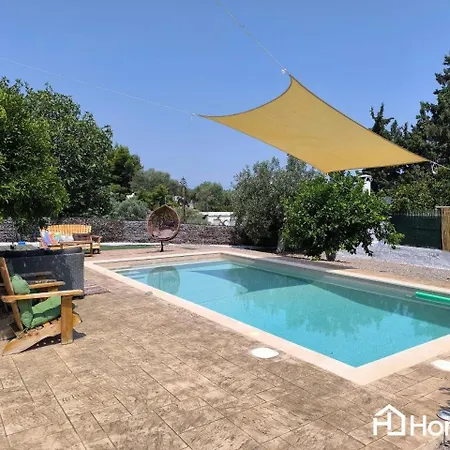 Appartamento Venecia Of Mani - Relax In A Pool Loukissia